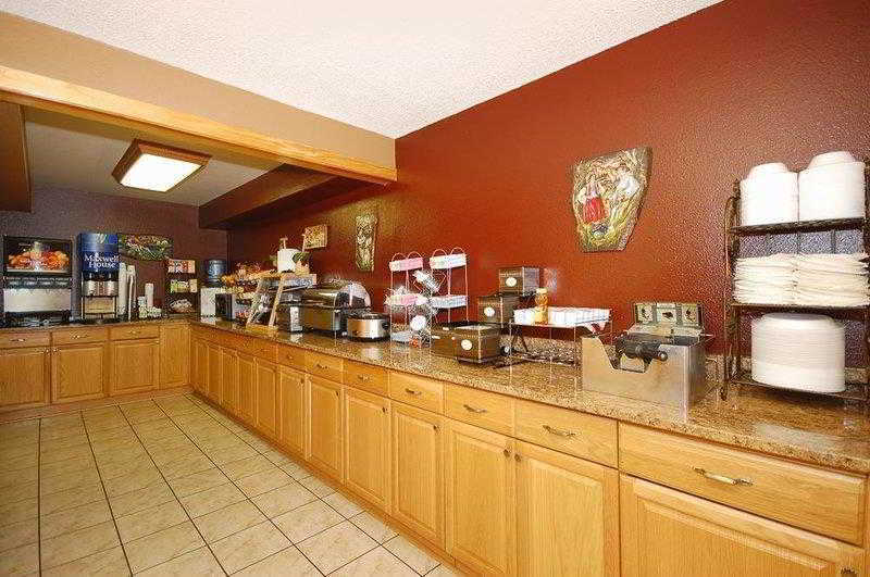Best Western Inn Of Pinetop Bagian luar foto